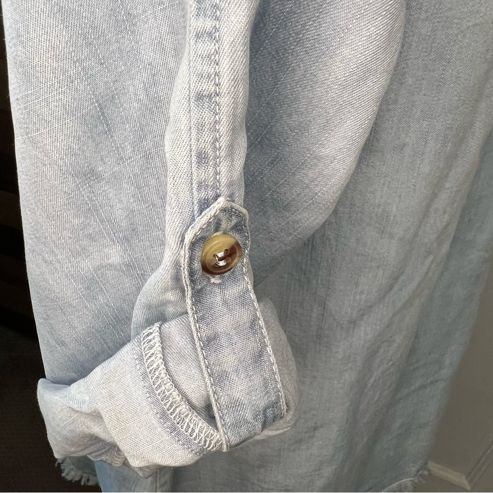 NWT Hester & Orchard Bohemian Super Soft, Jean Shirt with Ragged Hem, Sz… - Picture 10 of 15